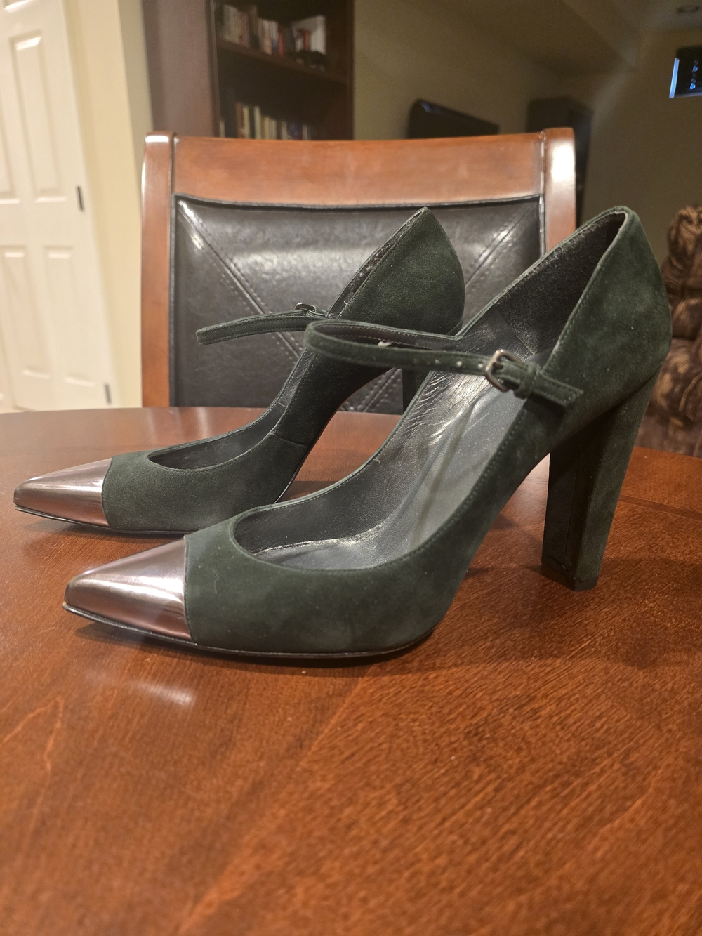 Stuart Weitzman Green Velvet Heels